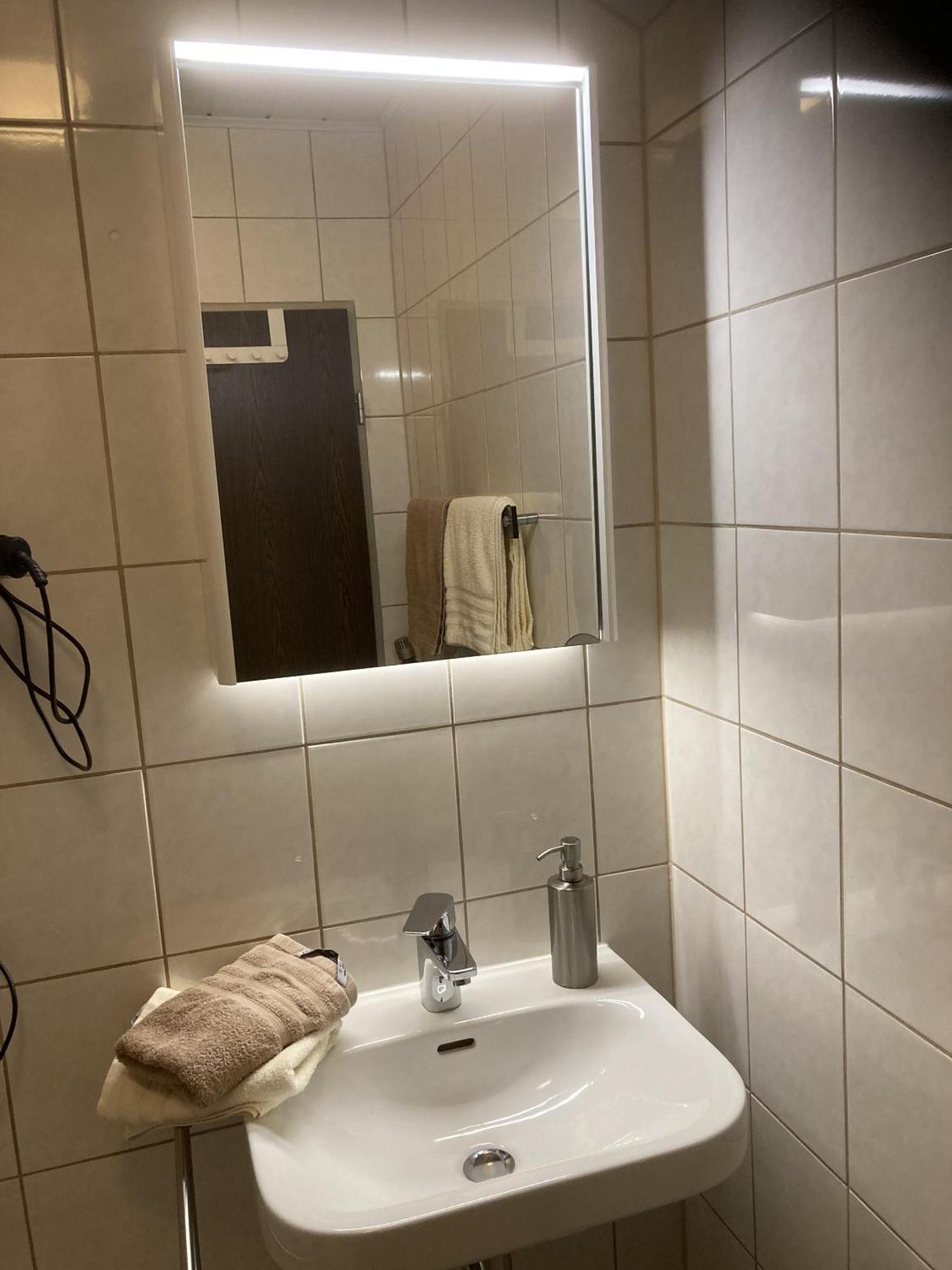 Huus Stoertebeker Bed & Breakfast Dornumersiel Oda fotoğraf